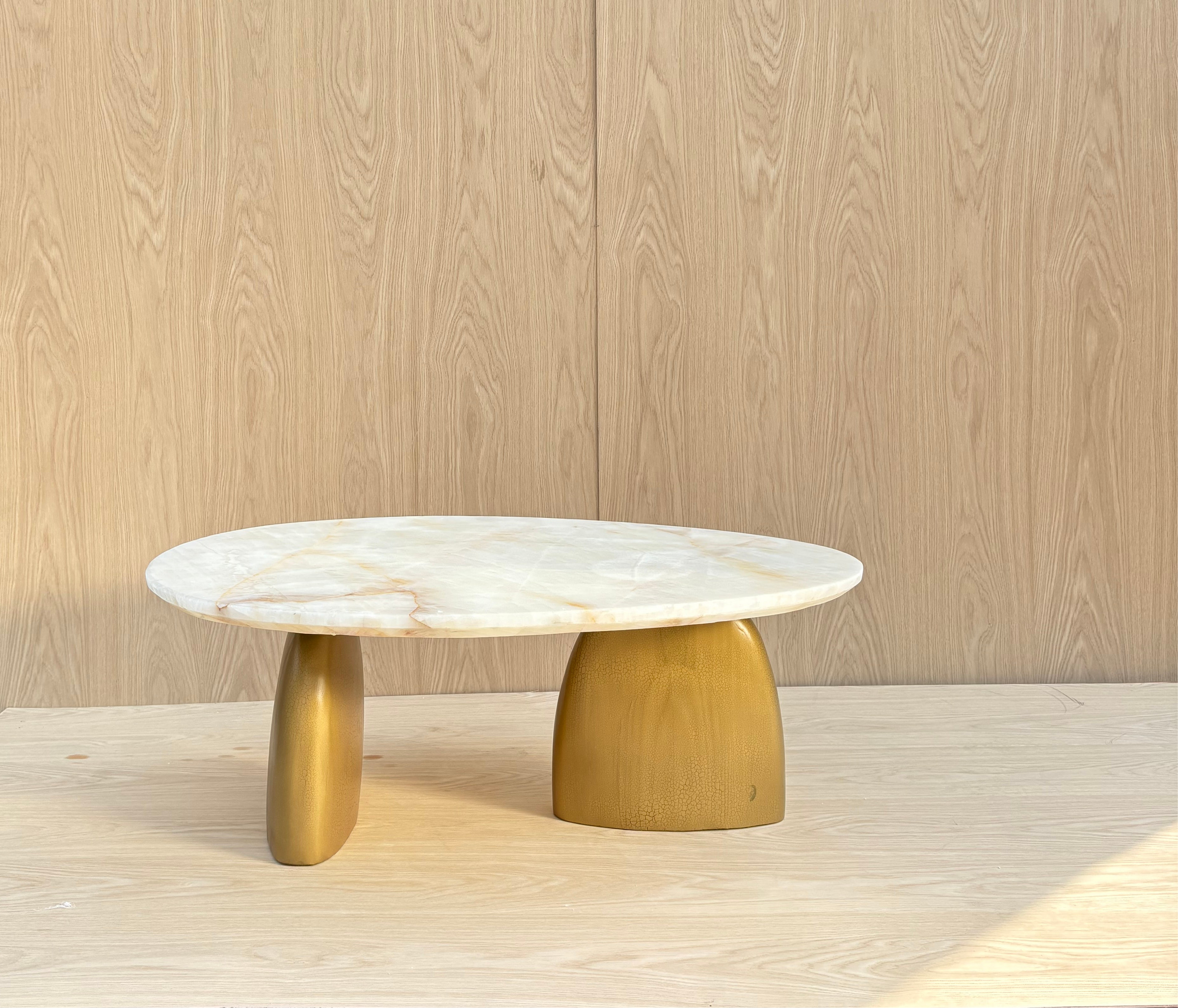 Monarca Centre Table - onyx stone furniture - The Flamingo Life