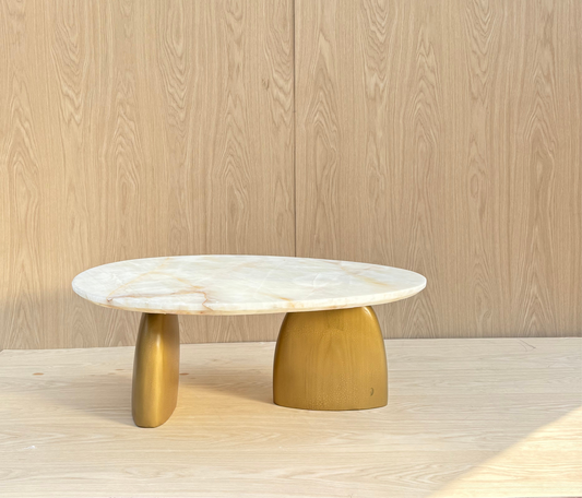 Monarca Centre Table - onyx stone furniture - The Flamingo Life