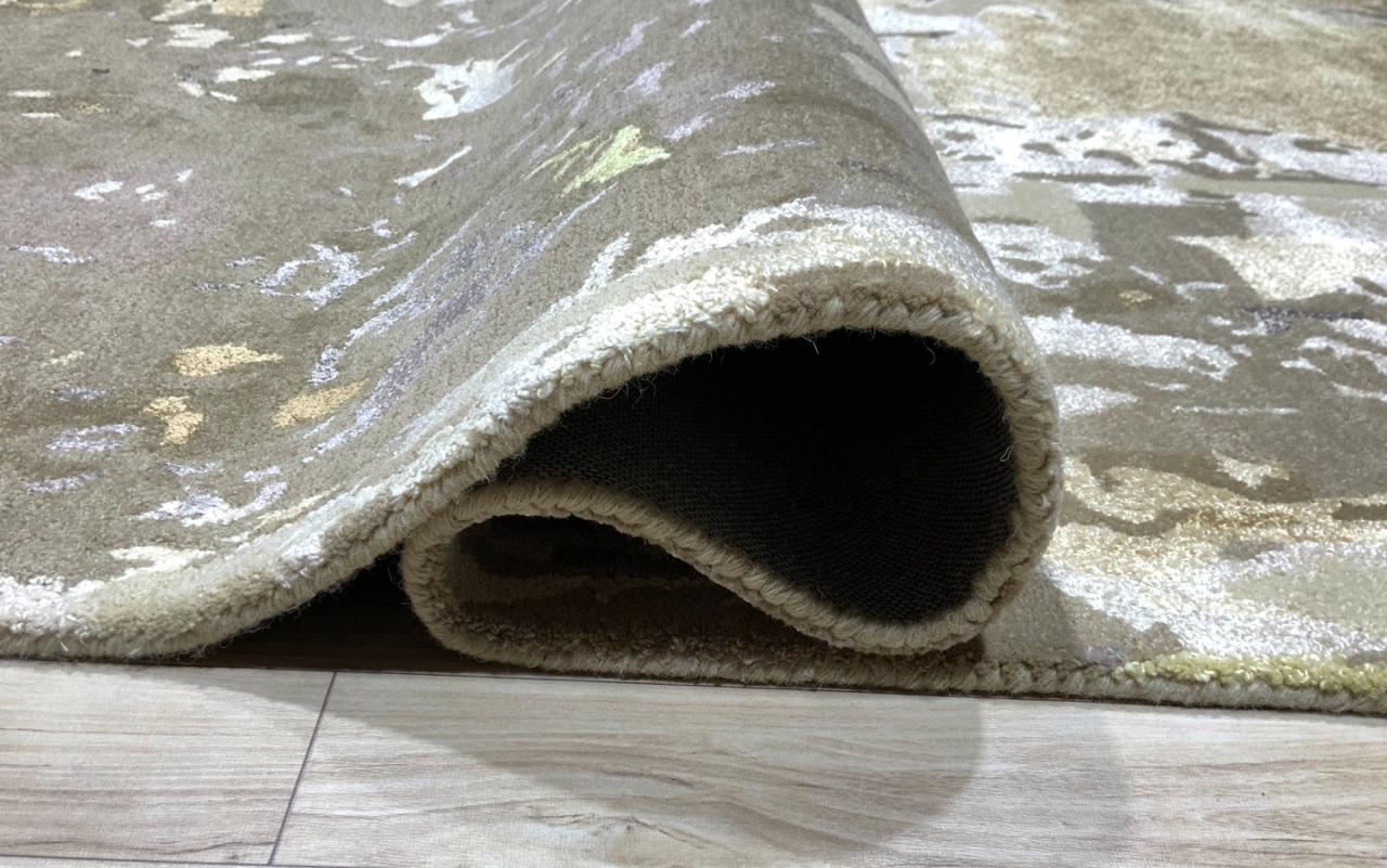 Premium Abstract Hand Tufted Carpet – lifestyle – hand tufted carpet India – The Flamingo Life