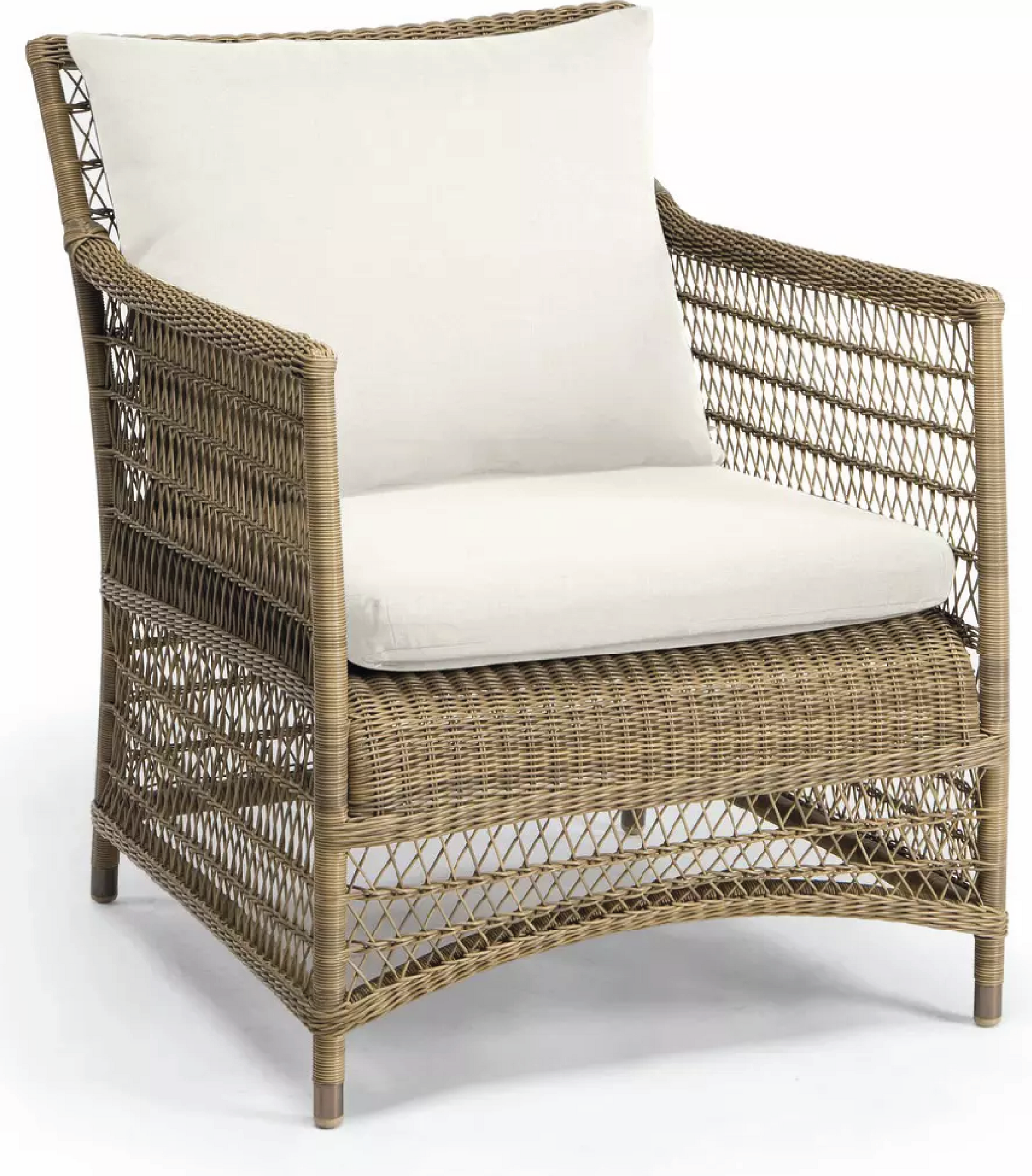 Indus Premium Outdoor Furniture lifestyle view - outdoor furniture - The Flamingo Life