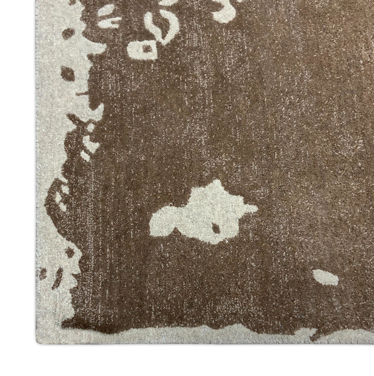 Premium Hand Tufted Carpet – styled – designer hand tufted rug India – The Flamingo Life