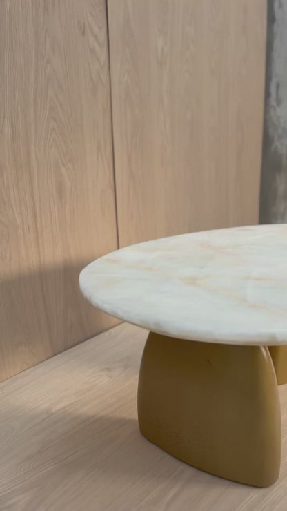 Monarca Centre Table